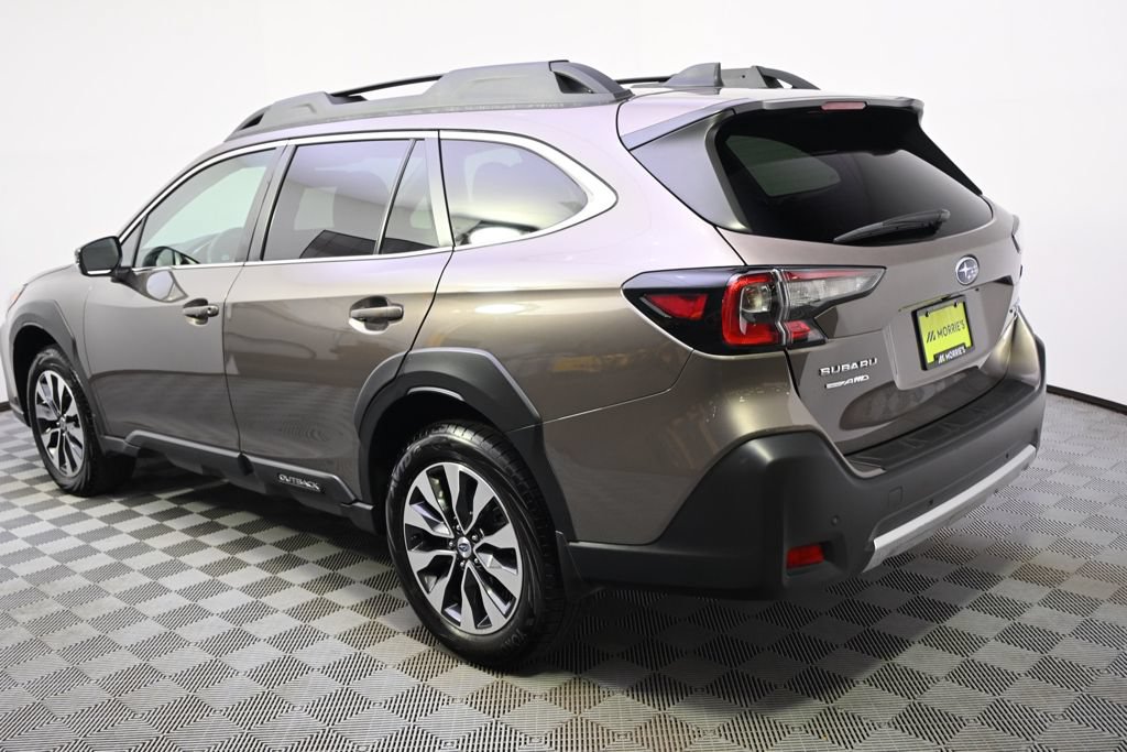 Used 2024 Subaru Outback Limited XT AWD/4WD image 3