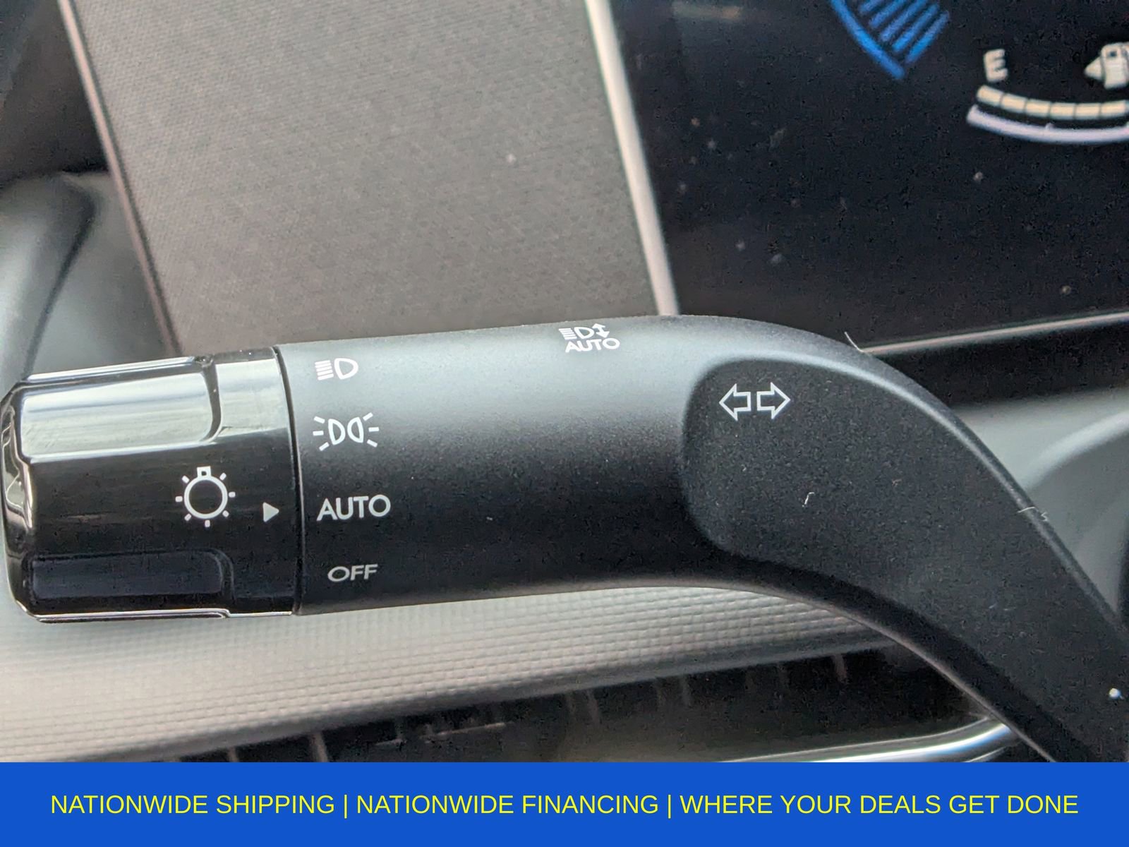 Used 2025 Hyundai Santa Cruz SEL image 37