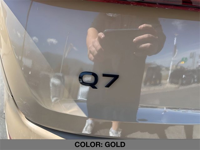 New 2025 Audi Q7 3.0T Prestige image 11