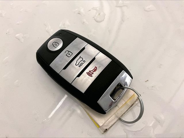 Used 2020 Kia Sorento EX AWD/4WD image 9