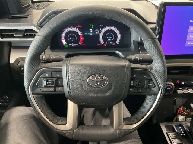 Used 2025 Toyota Tacoma TRD Sport w/ TRD Sport Upgrade Package image 13