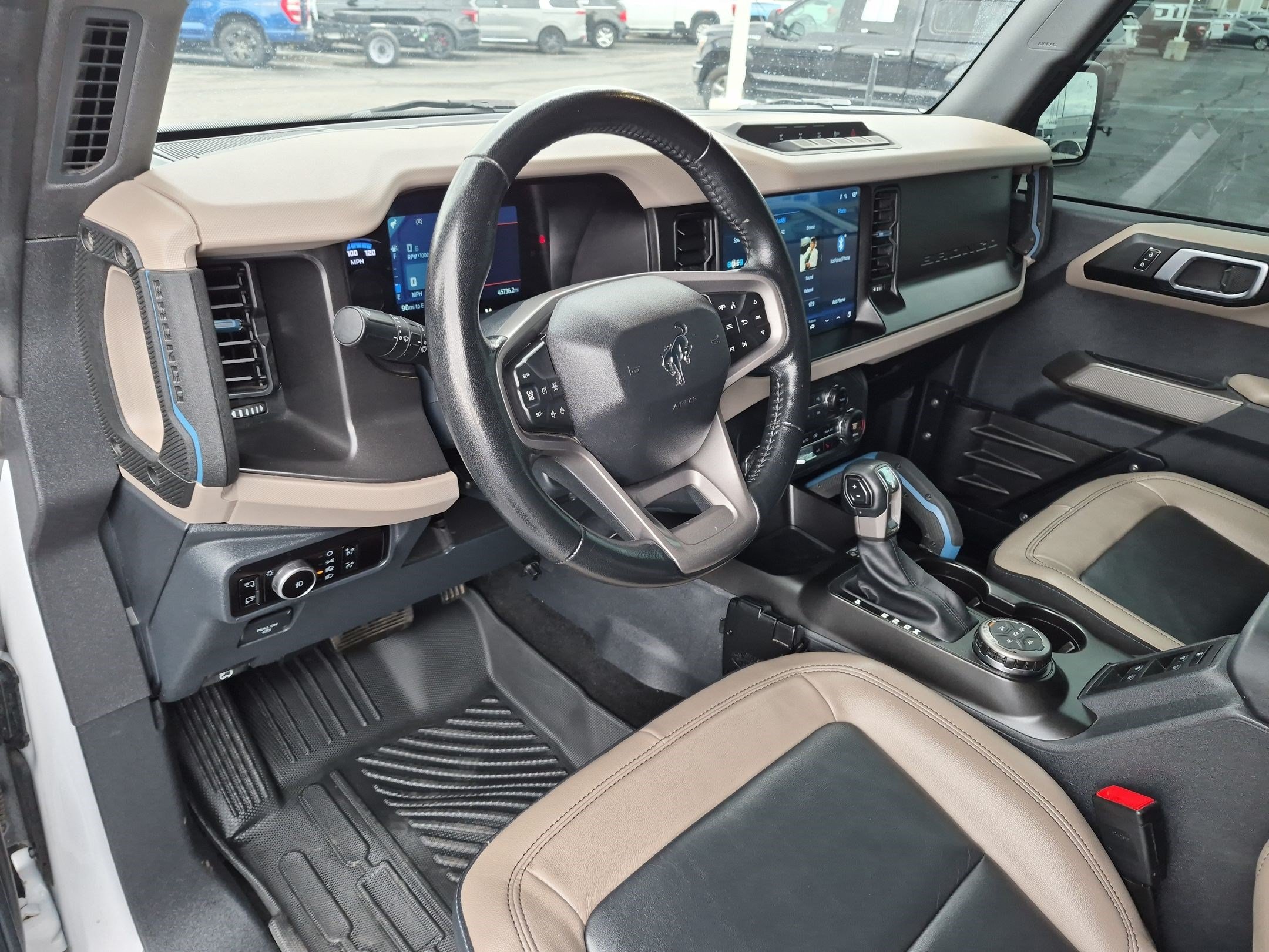 Used 2023 Ford Bronco Wildtrak AWD/4WD image 17