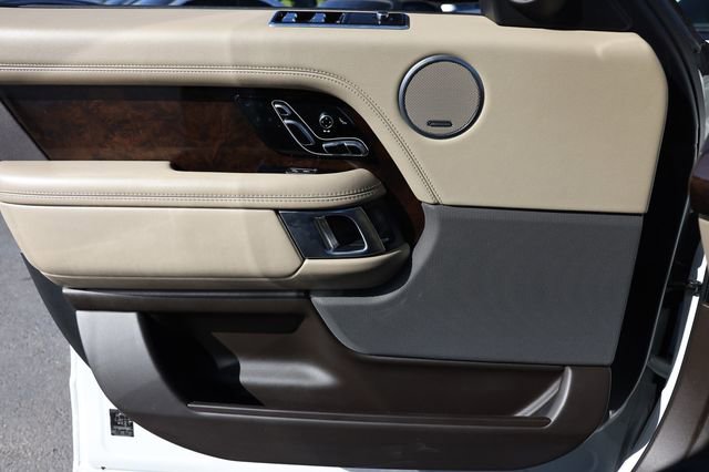 Used 2018 Land Rover Range Rover HSE image 49