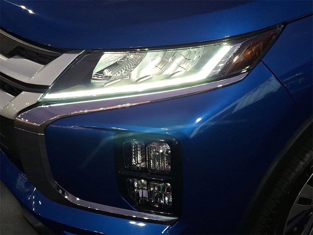 Used 2021 Mitsubishi Outlander Sport ES image 17