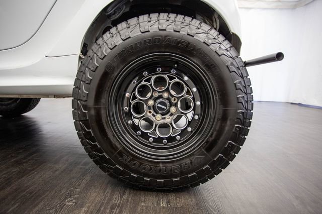 Used 2013 smart fortwo Coupe image 37