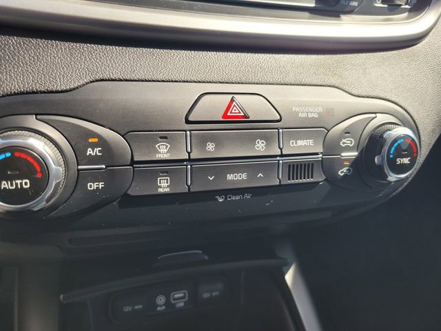 Used 2018 Kia Sorento FWD image 23
