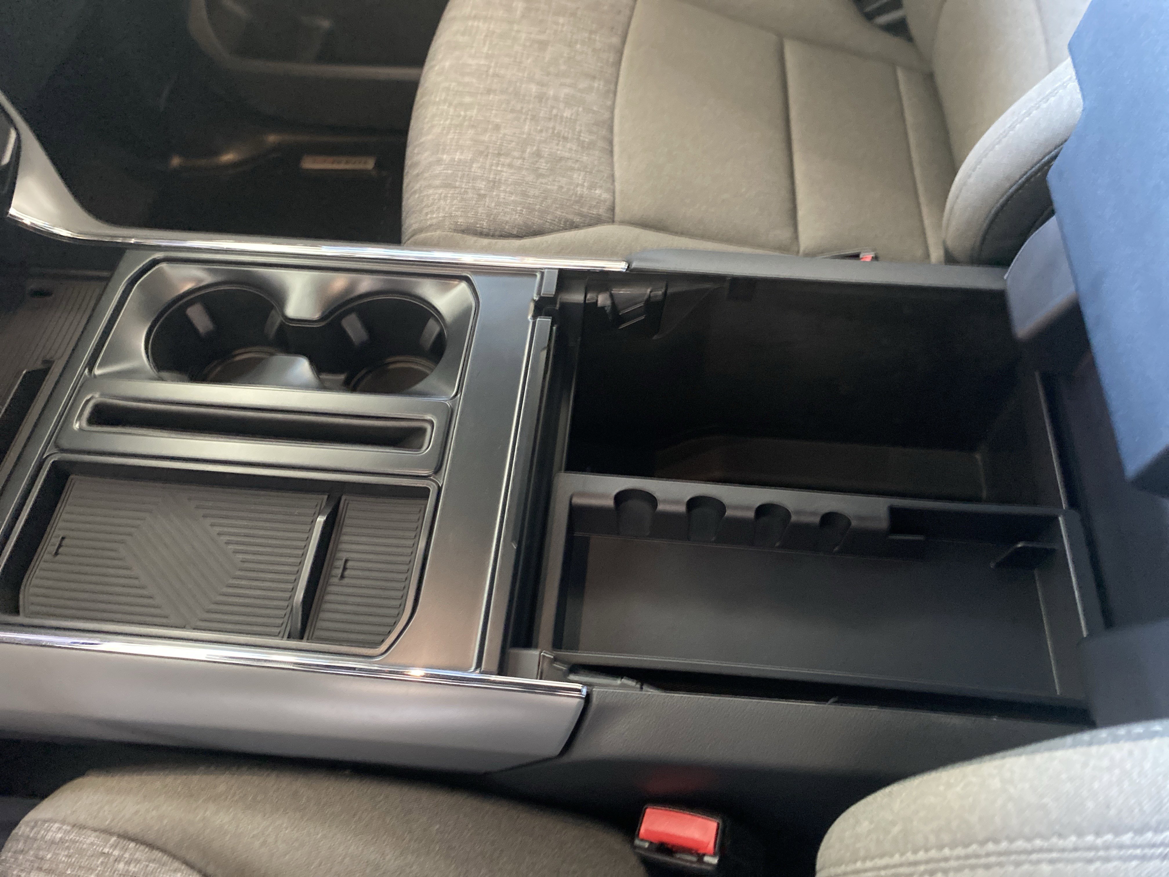 Used 2024 Ford F150 XLT w/ Equipment Group 302A MID image 13