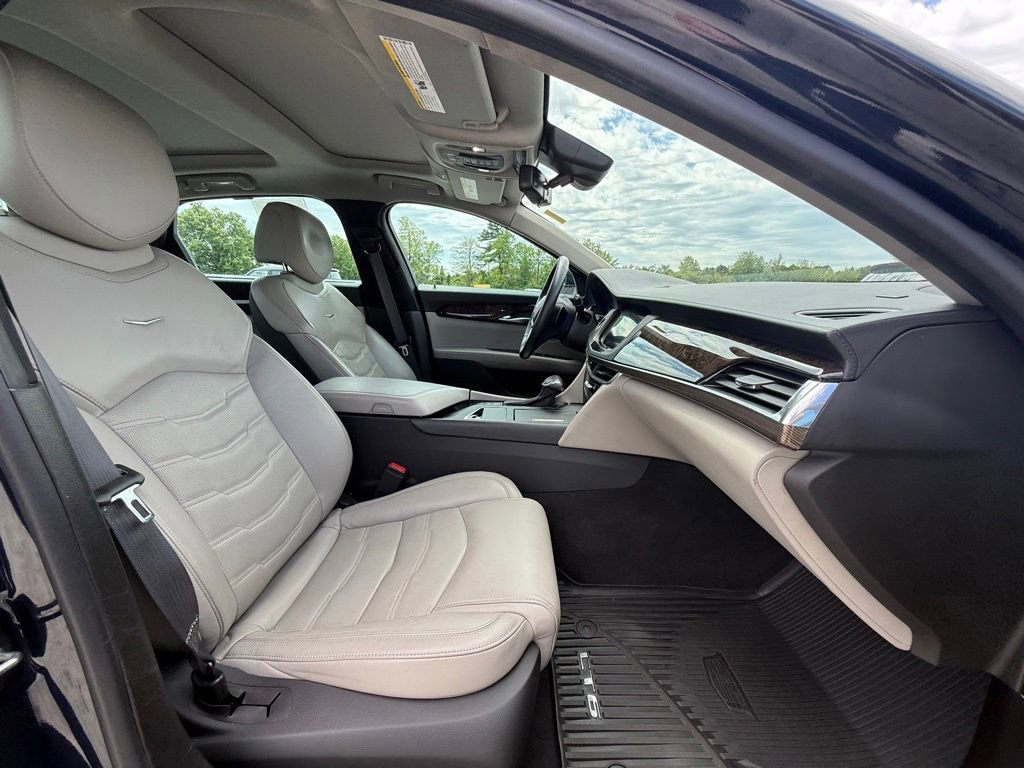 Used 2017 Cadillac CT6 Luxury AWD/4WD image 34