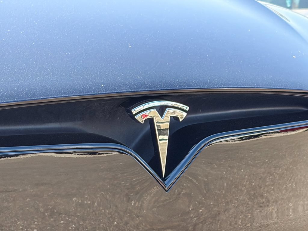 Used 2023 Tesla Model X AWD/4WD image 13