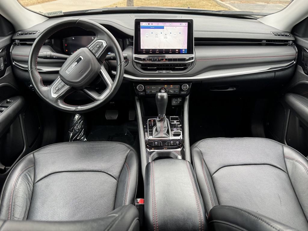 Used 2022 Jeep Compass Trailhawk w/ Trailhawk Elite Group image 25
