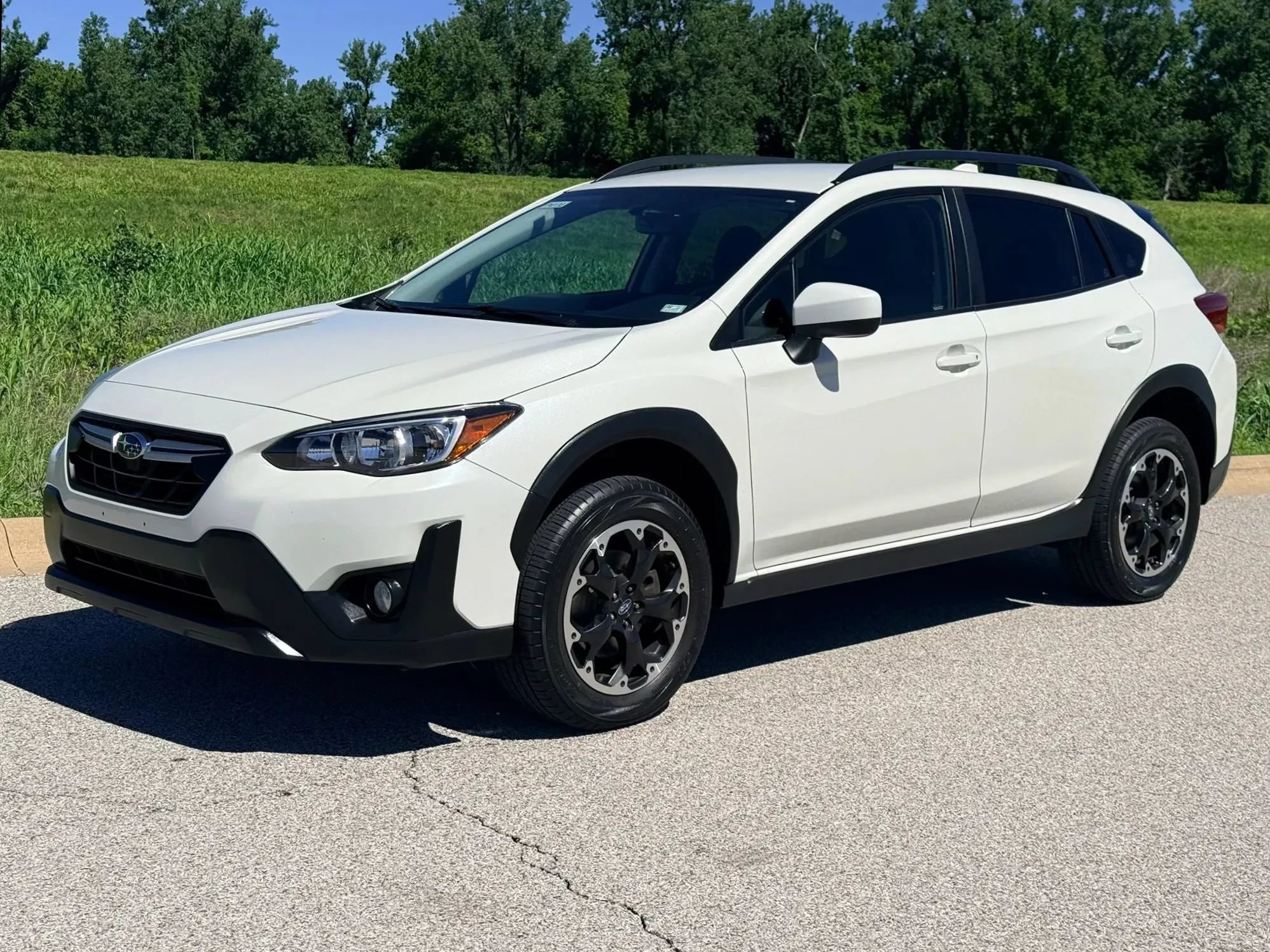 Used 2021 Subaru Crosstrek 2.0i Premium AWD/4WD image 13