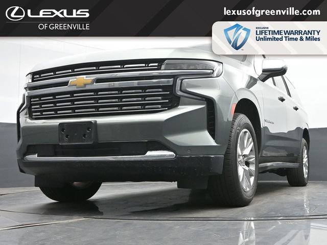 Used 2023 Chevrolet Suburban Premier AWD/4WD image 27