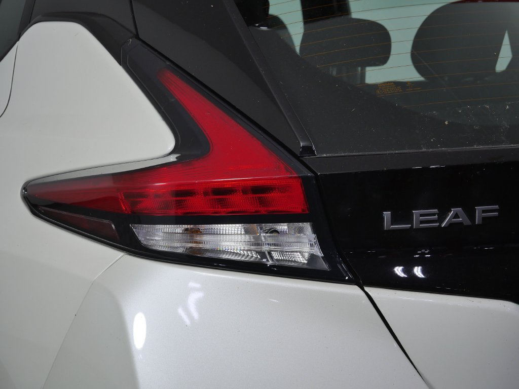 Used 2023 Nissan Leaf SV Plus FWD image 12
