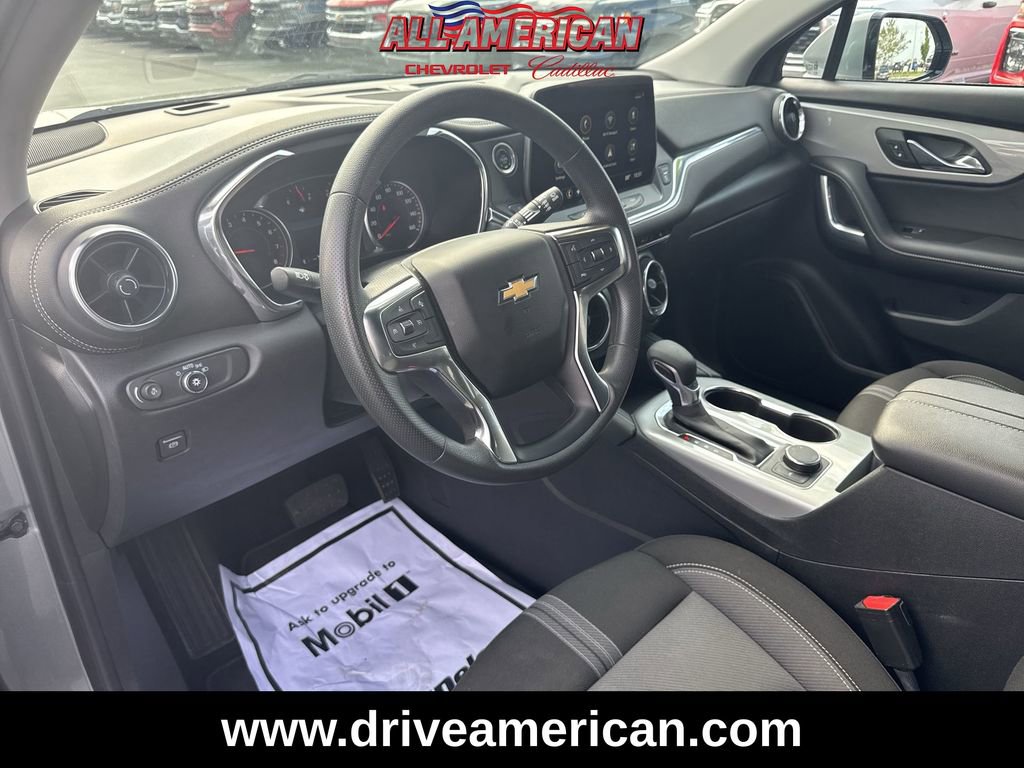 Used 2025 Chevrolet Blazer LT image 10