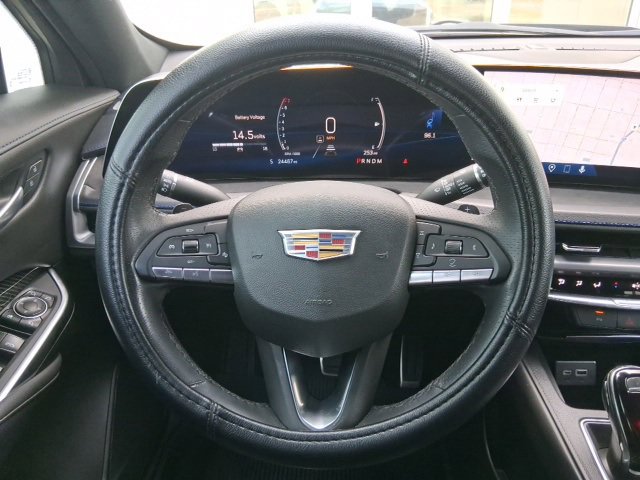 Used 2025 Cadillac XT4 Sport image 10