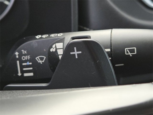 Used 2024 Nissan Rogue S image 14