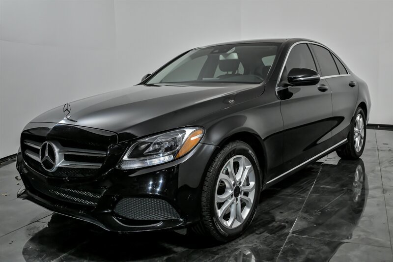 Used 2016 Mercedes-Benz C 300 4MATIC Sedan image 5
