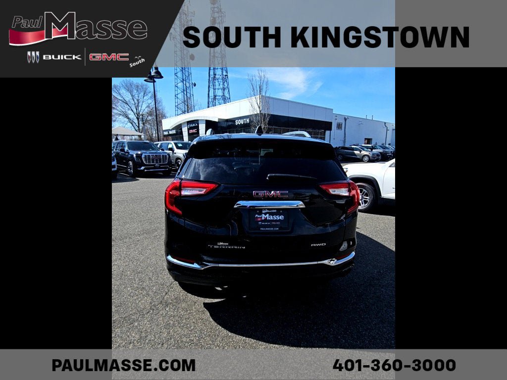 Used 2023 GMC Terrain Denali w/ Black Diamond Edition AWD/4WD image 5