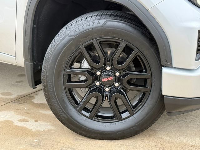 Used 2022 GMC Sierra 1500 Elevation RWD image 2