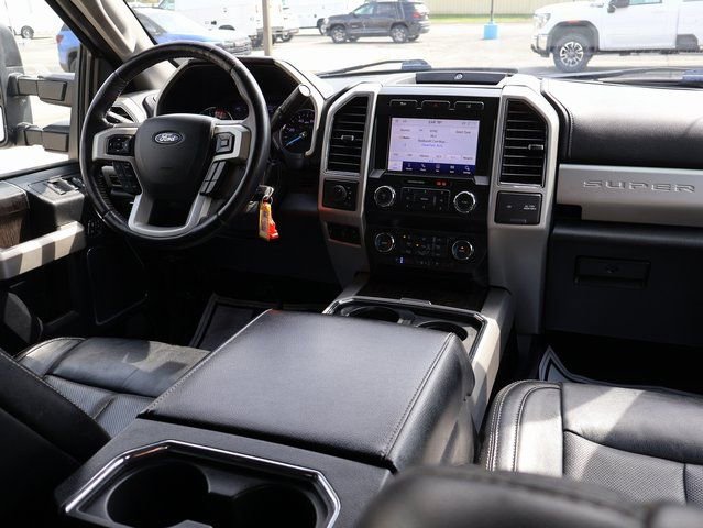 Used 2020 Ford F250 Lariat w/ Lariat Value Package image 18