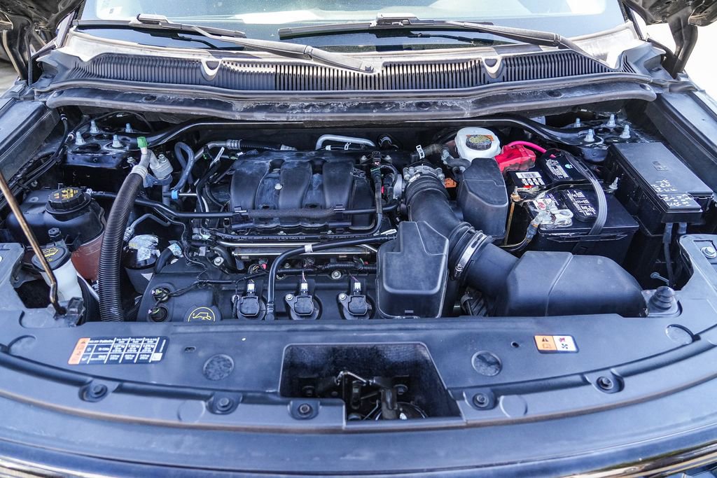 Used 2019 Ford Explorer XLT AWD/4WD image 27