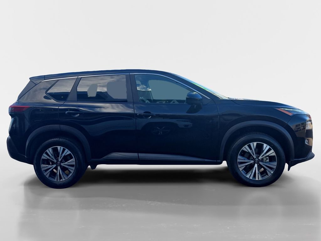Used 2023 Nissan Rogue SV image 6