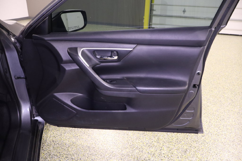 Used 2017 Nissan Altima 2.5 S w/ Power Driver Seat Package FWD image 35