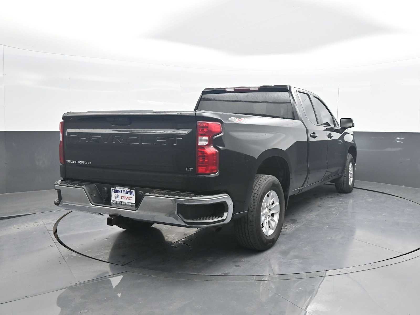 Used 2021 Chevrolet Silverado 1500 LT AWD/4WD image 7