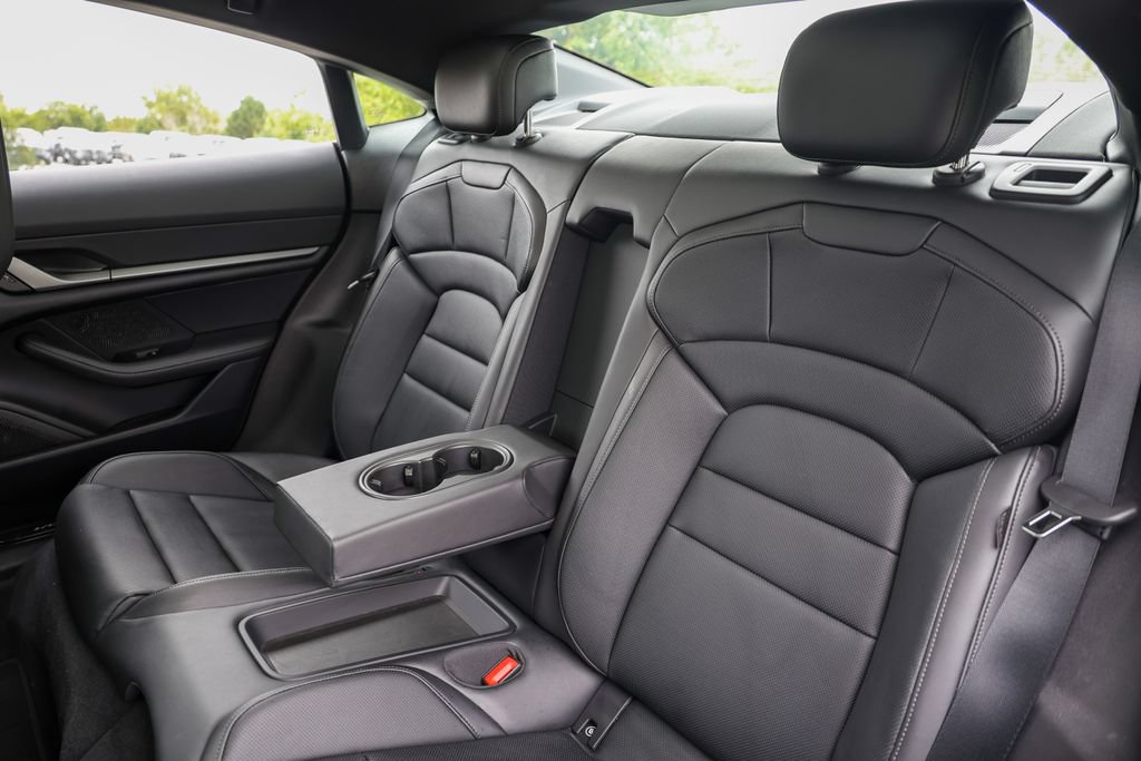 Certified 2026 Porsche Taycan AWD/4WD image 43