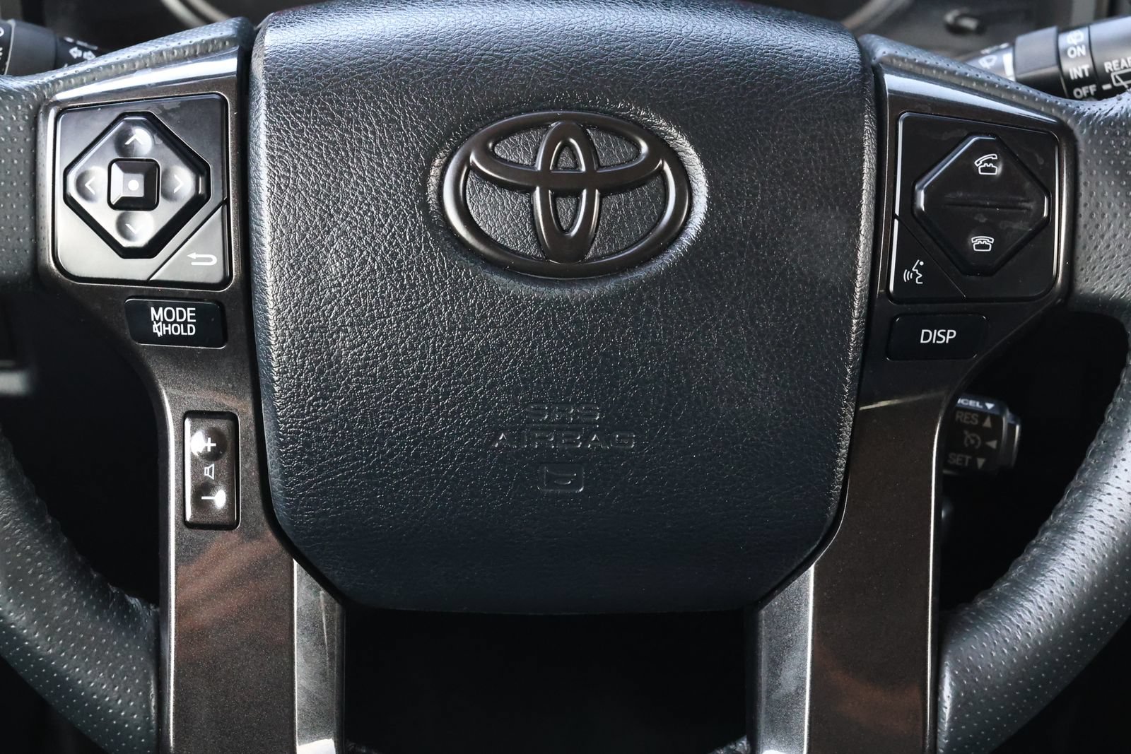 Used 2019 Toyota 4Runner TRD Off-Road AWD/4WD image 16