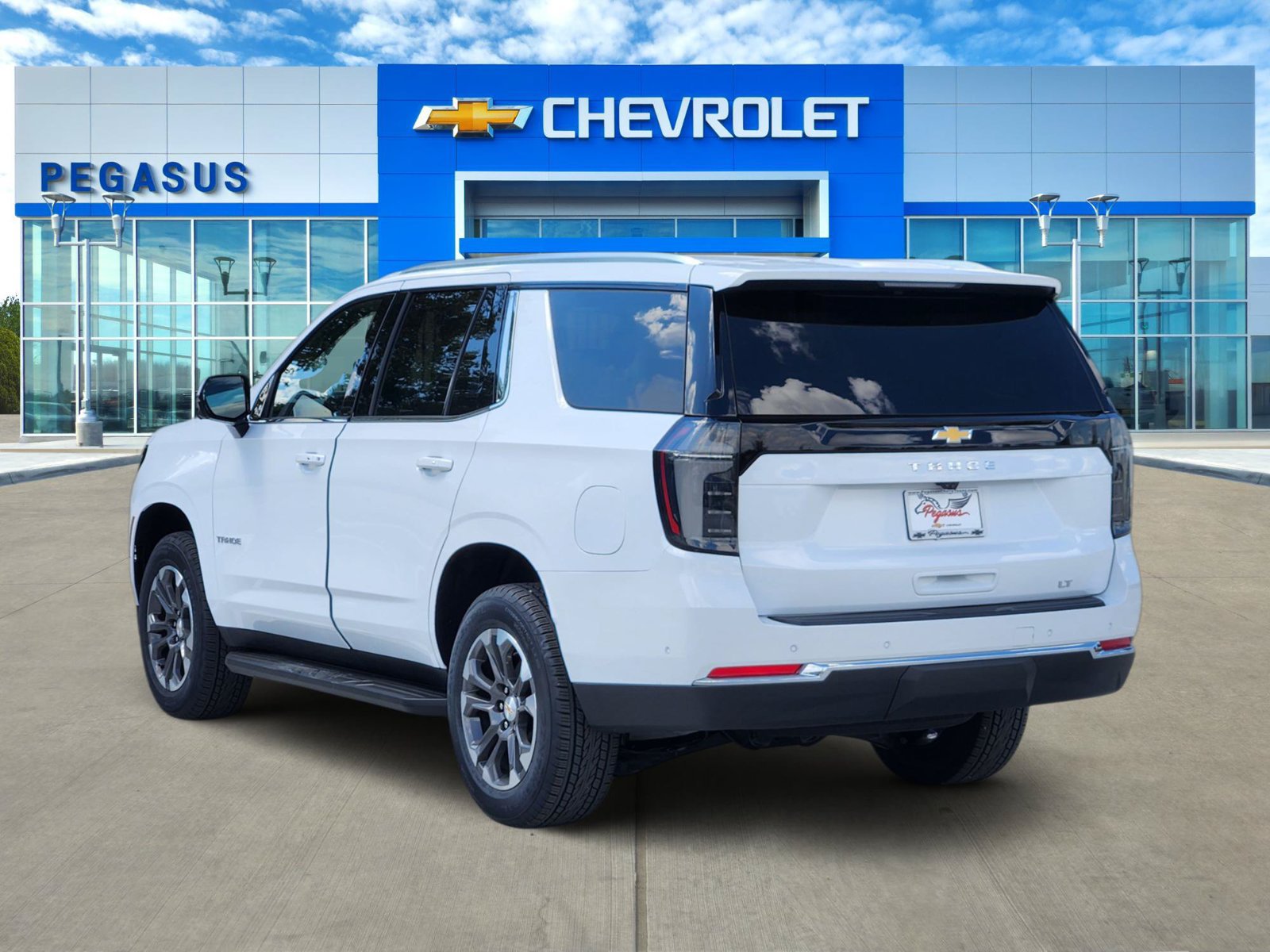 New 2027 Chevrolet Tahoe LT w/ Comfort Package RWD image 4