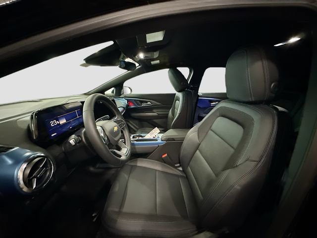 New 2026 Chevrolet Equinox EV LT AWD/4WD image 22