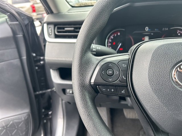 Used 2024 Toyota RAV4 XLE image 21