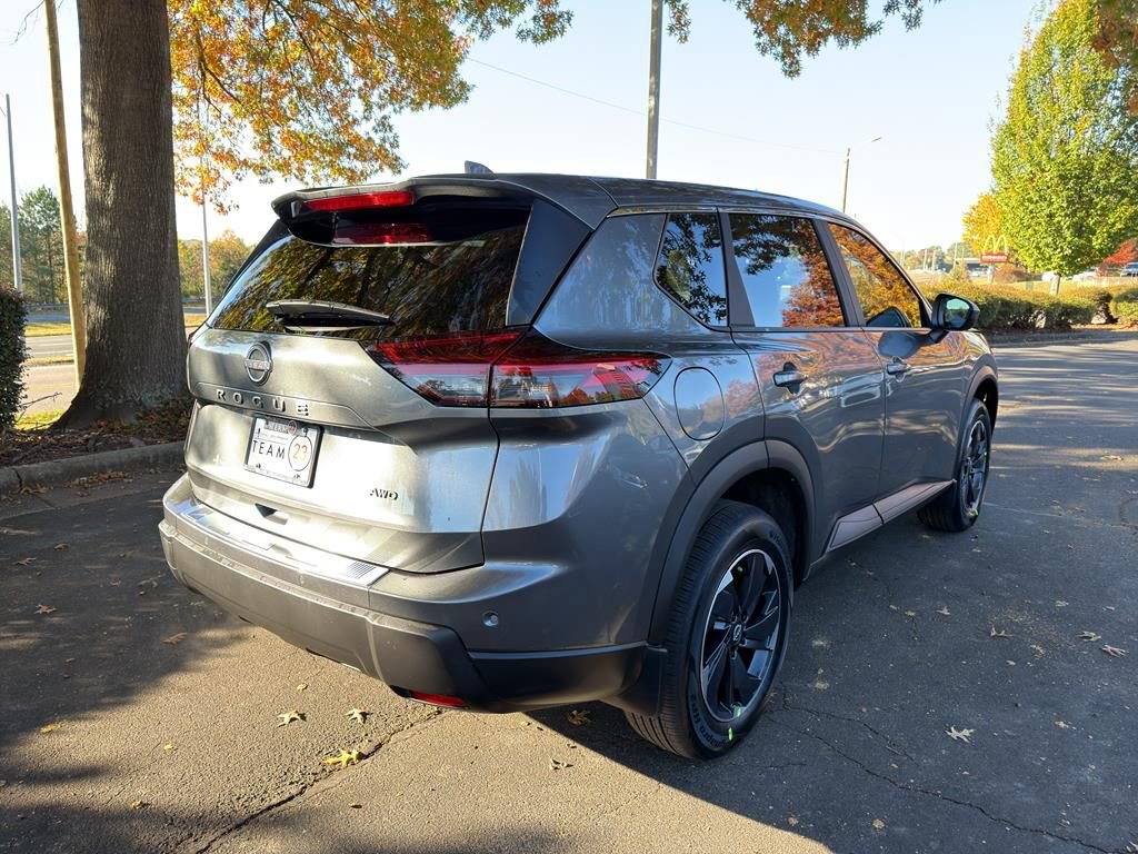 New 2026 Nissan Rogue SV w/ Cold Weather Package image 7