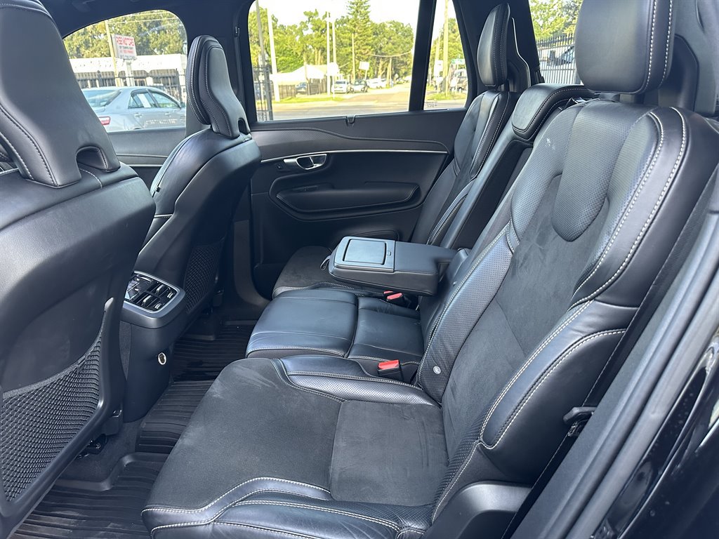 Used 2019 Volvo XC90 T6 R-Design w/ Advanced Package AWD/4WD image 24