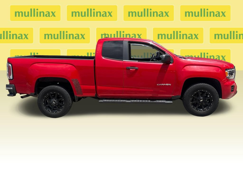 Used 2015 GMC Canyon W/T RWD image 2