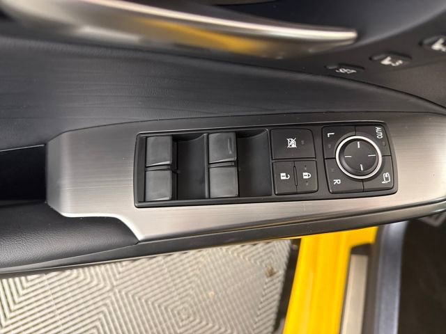 Used 2025 Lexus IS 500 image 26