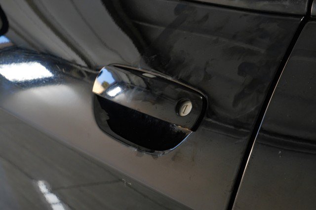 Used 2015 Dodge Challenger R/T Scat Pack RWD image 40