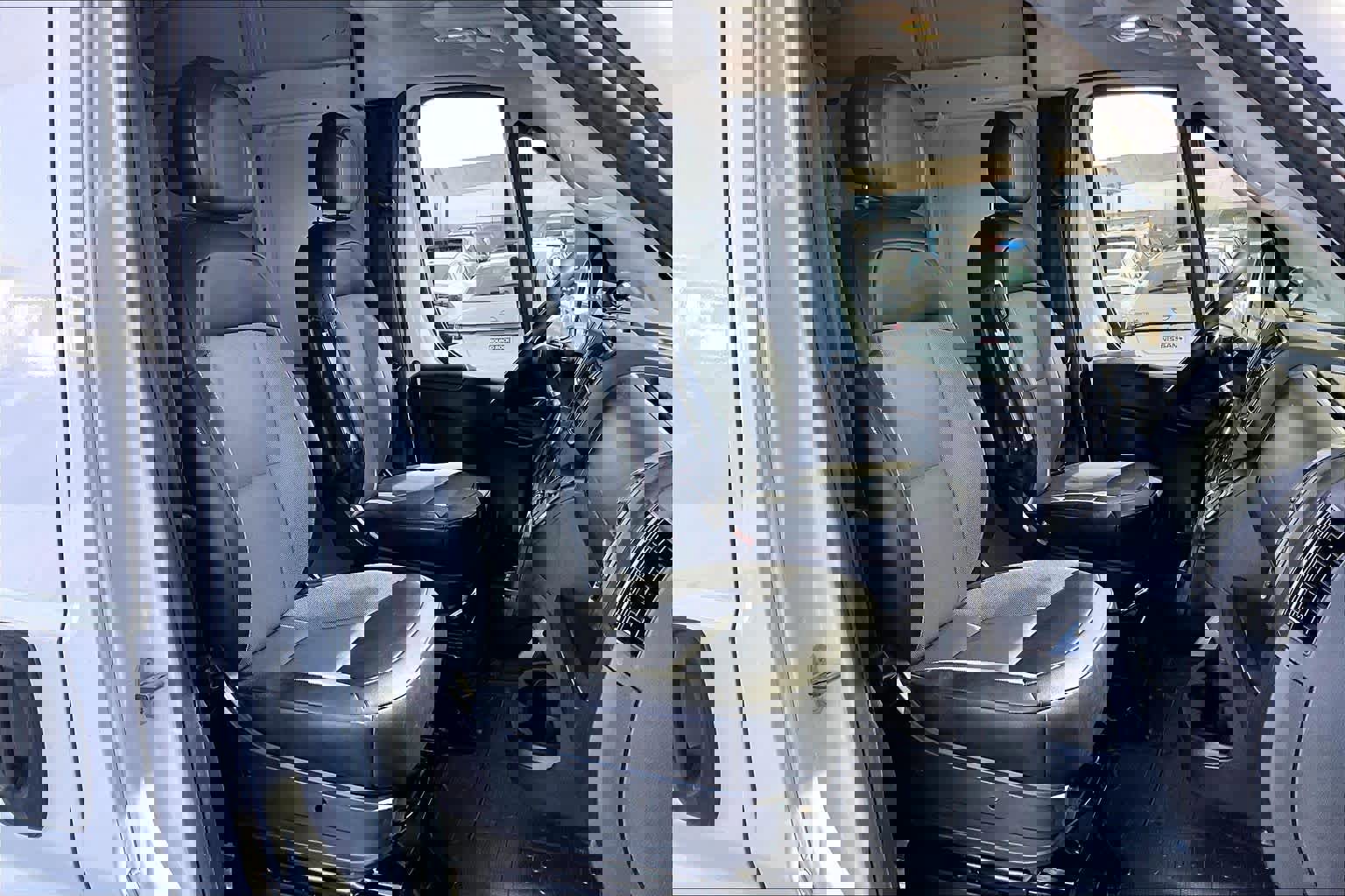 Used 2023 RAM ProMaster 2500 w/ Convenience Group image 9