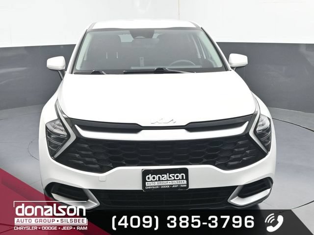 Used 2025 Kia Sportage LX FWD image 3