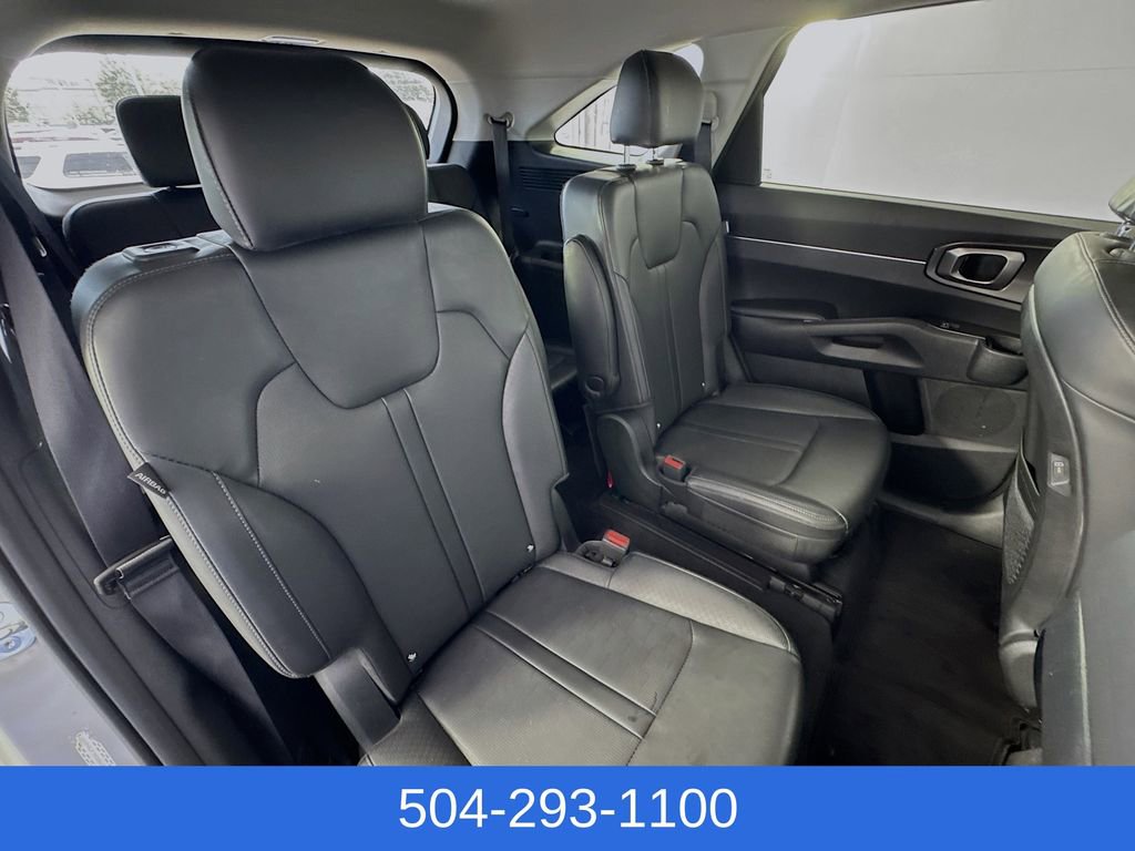 Used 2024 Kia Sorento EX image 28