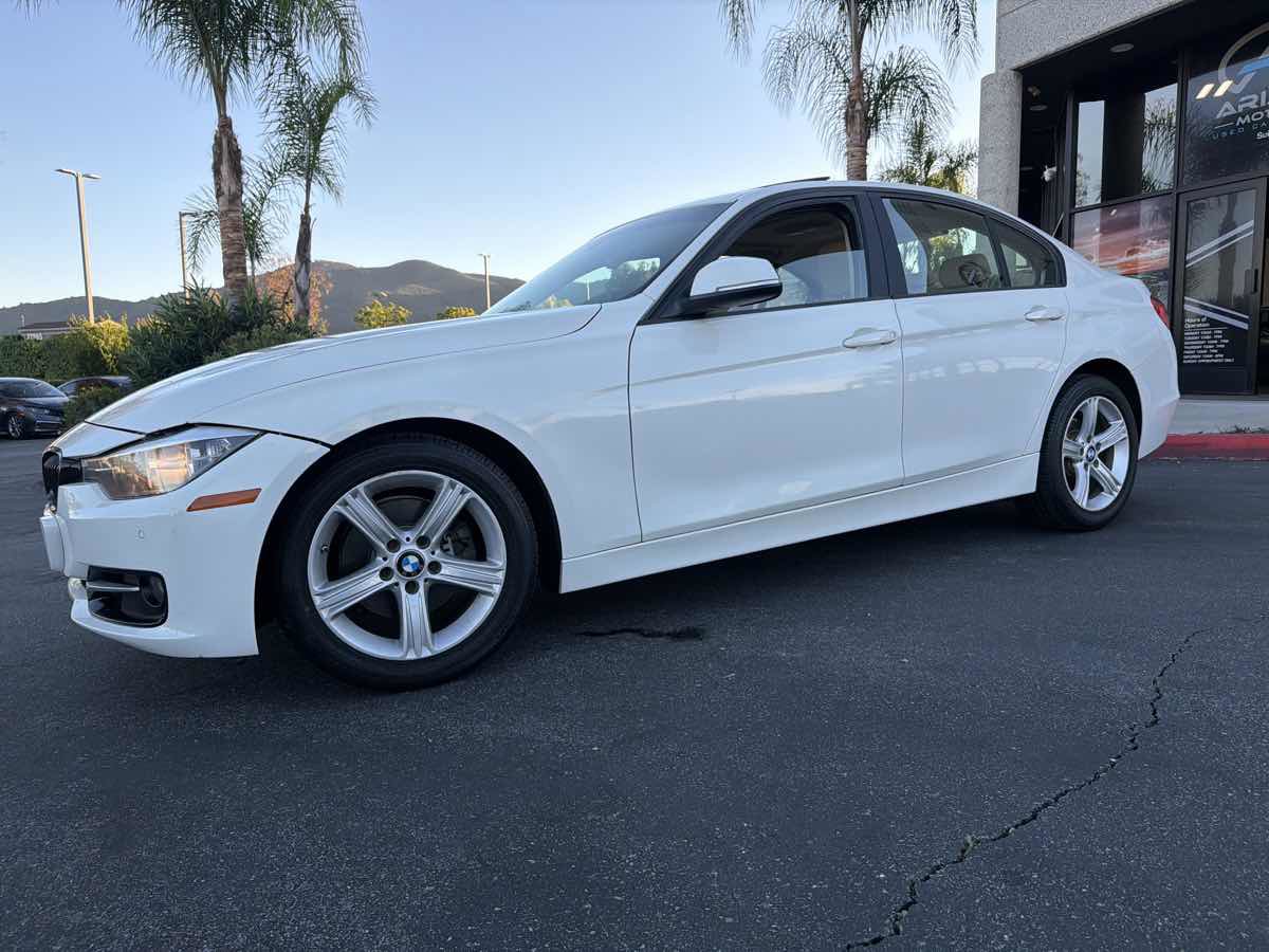 Used 2015 BMW 328i Sedan RWD image 13