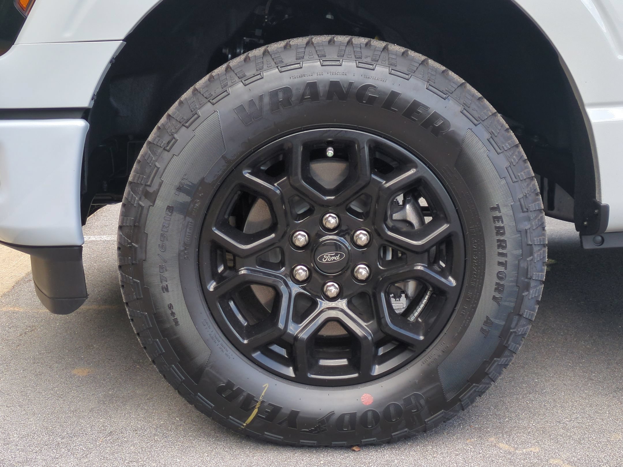 New 2026 Ford F150 XLT w/ Equipment Group 302A MID AWD/4WD image 9