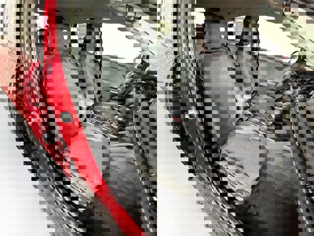 New 2025 Kia K4 LXS image 25