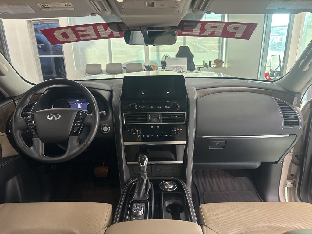 Used 2023 INFINITI QX80 Premium Select w/ All-Season Package image 13