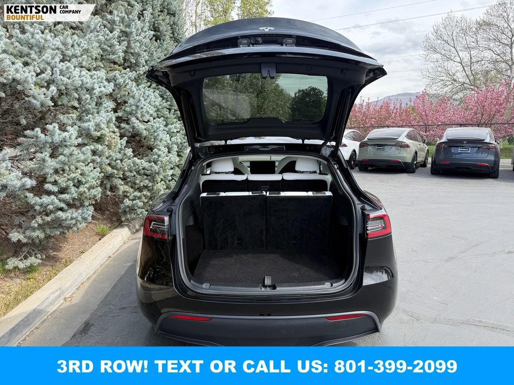Used 2025 Tesla Model Y Long Range image 33