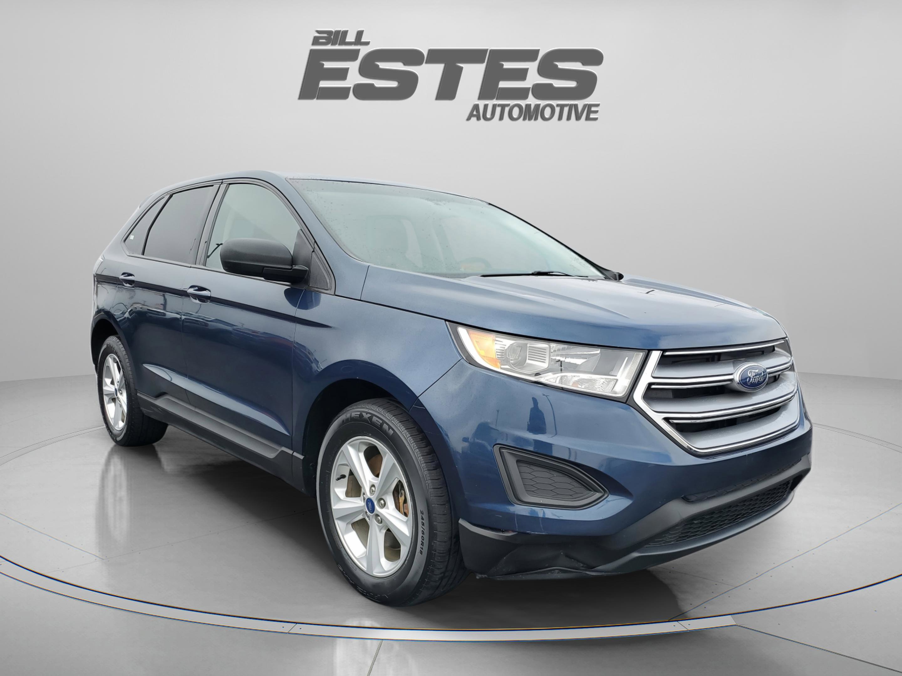 Used 2017 Ford Edge SE image 4