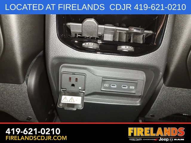 New 2026 Jeep Grand Cherokee Altitude AWD/4WD image 20