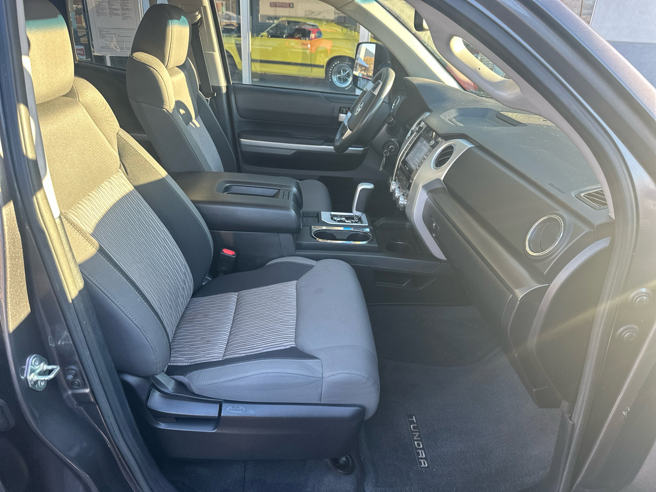 Used 2014 Toyota Tundra SR image 10