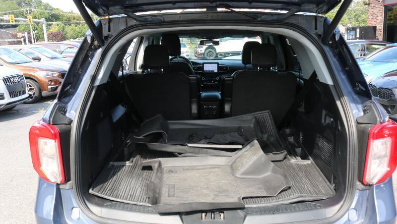 Used 2021 Ford Explorer Limited w/ Hybrid Equipment Group 310A AWD/4WD image 9